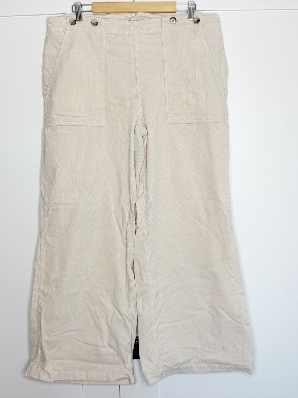 Pilcro The Kit High-Rise Wide-Leg Utility Trousers 20 cream corduroy clean girl - Picture 6 of 16